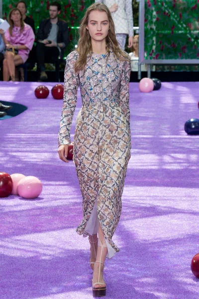Look 42